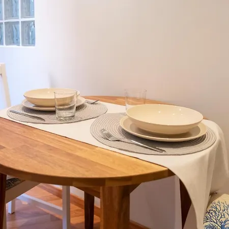 Casa Mojo 2 *